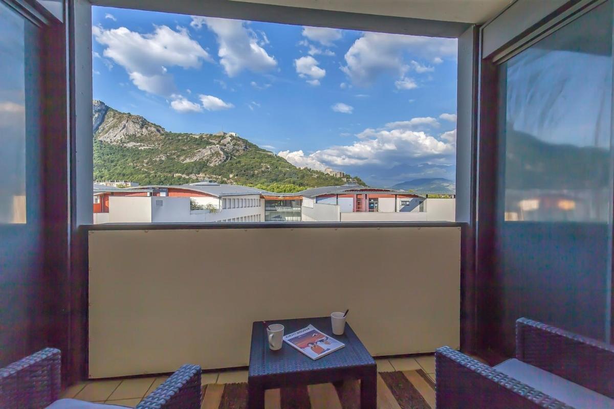 Standing Europole, Garage Prive, Calme, Netflix Daire Grenoble Dış mekan fotoğraf