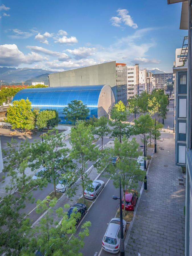 Standing Europole, Garage Prive, Calme, Netflix Daire Grenoble Dış mekan fotoğraf